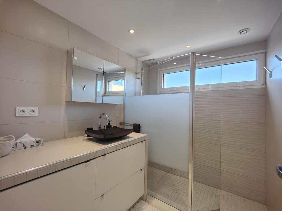 Vue T2 61m²+ Parking Appartement *