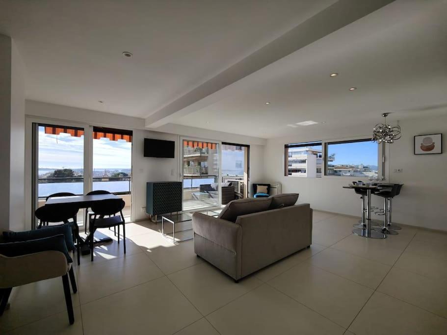 Appartement Vue T2 61m²+ Parking Cannes