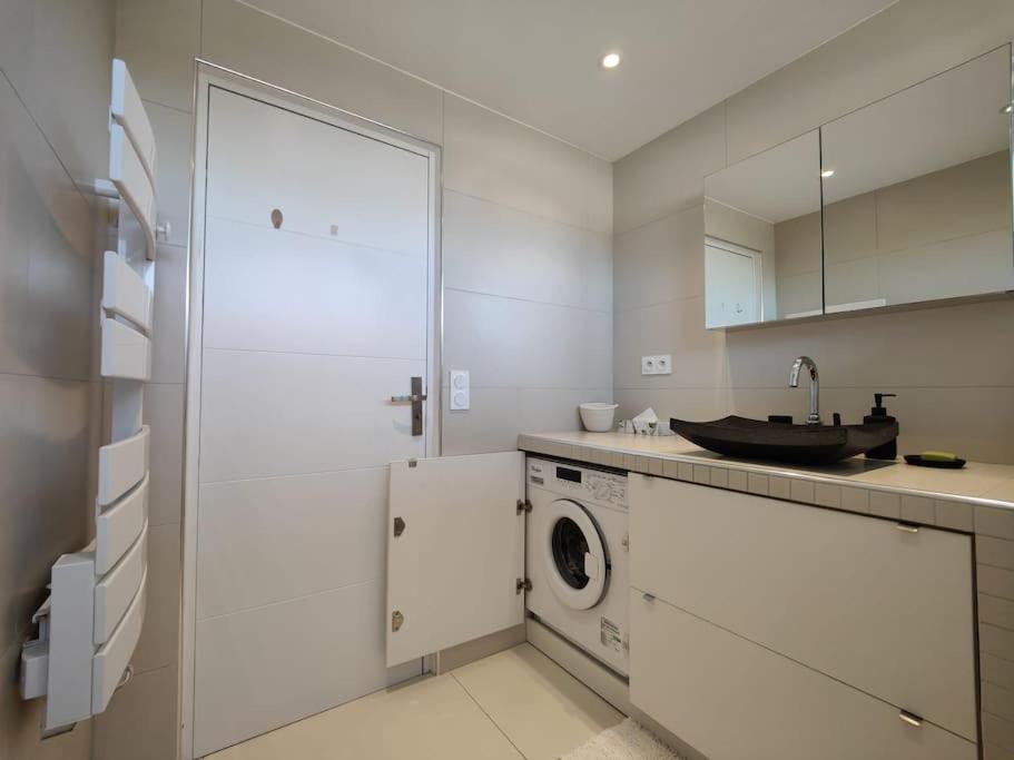 Vue T2 61m²+ Parking Appartement Cannes